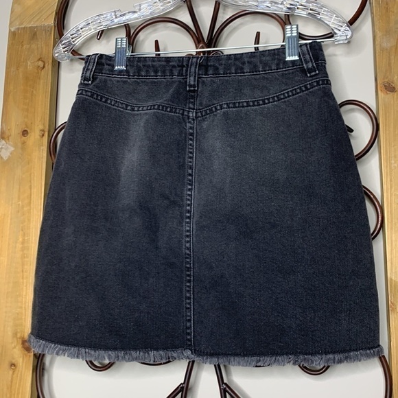 Urban Outfitters BDG Button Down Raw Hem Denim Mini Skirt - Picture 4 of 6